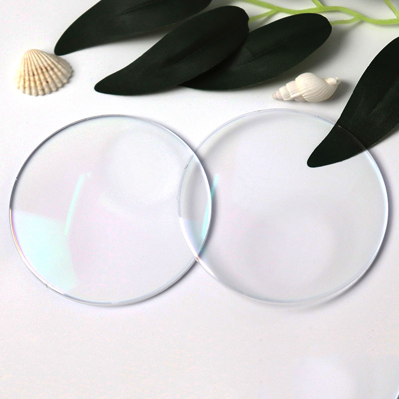 1.56 Lionsa Babhta Barr Dhéfhócasach HMC