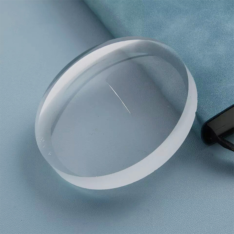 1.56 Lionsa Défhócasach Leathchríochnaithe Barr Maol