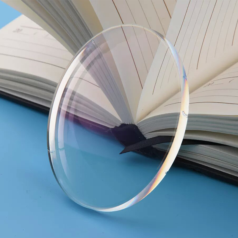 1.60 Lionsa Aonfhíse Fótacrómach Leathchríochnaithe